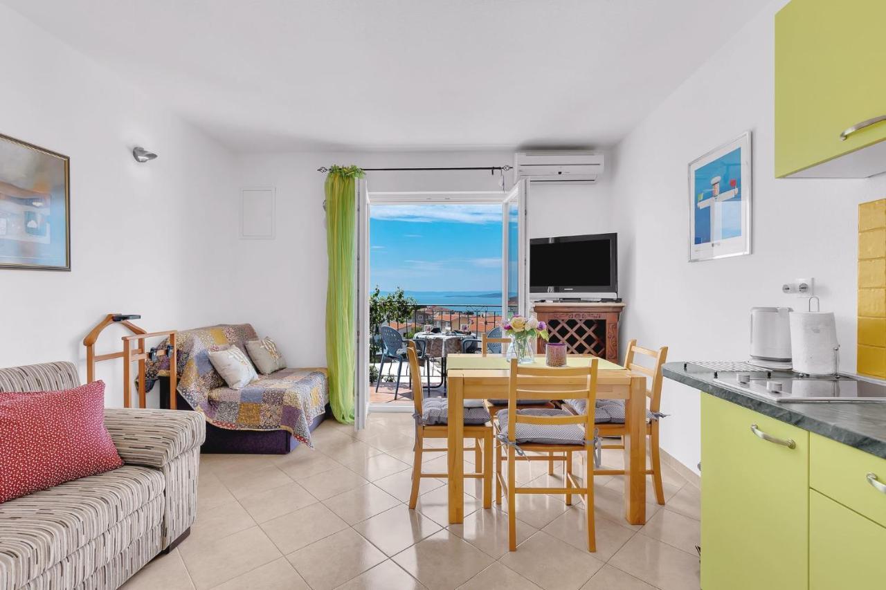 Appartement Lucija *